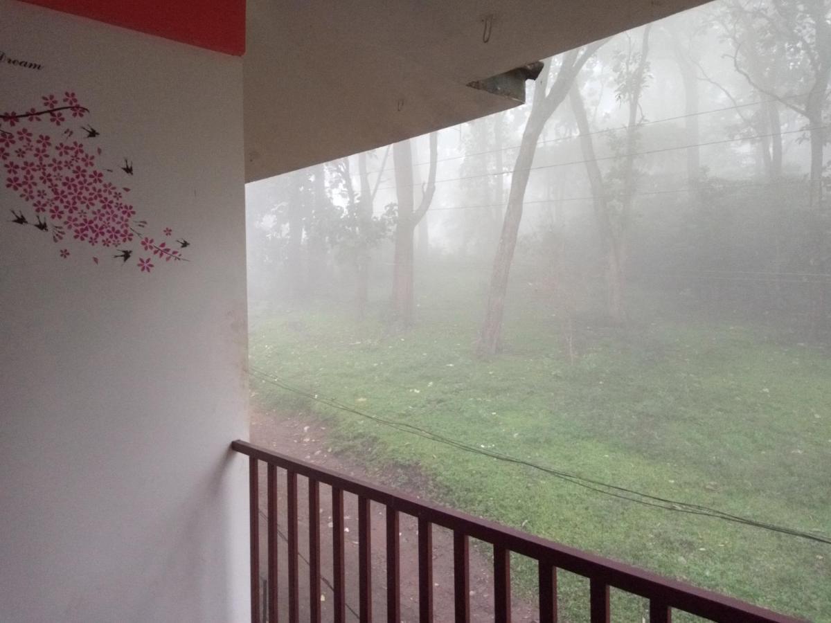Wild Window - Forest View Homestay Thekkady Exteriér fotografie